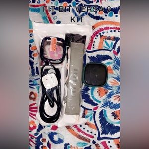 Fit Bit Versa 3 kit (READ DESCRIPTION)